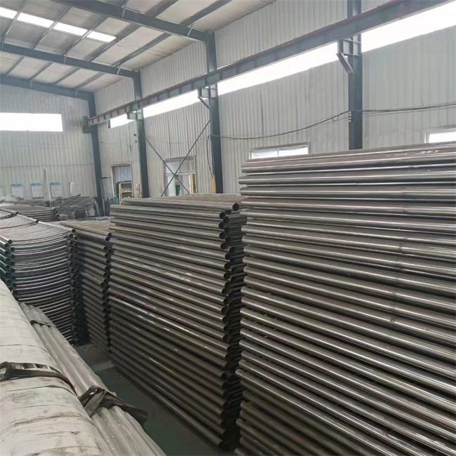 不銹鋼復合管廠家現(xiàn)貨